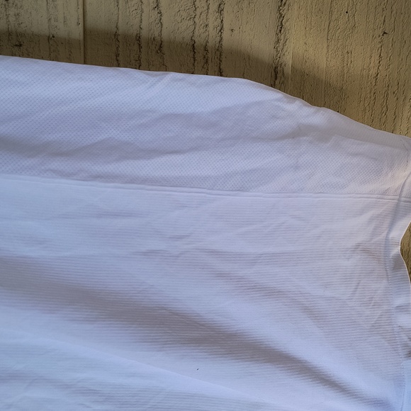 Fabletics Performance Seamless Racerback Tank - Picture 5 of 7